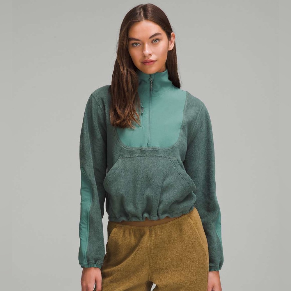 NWT Lululemon Fleece Hike Pullover